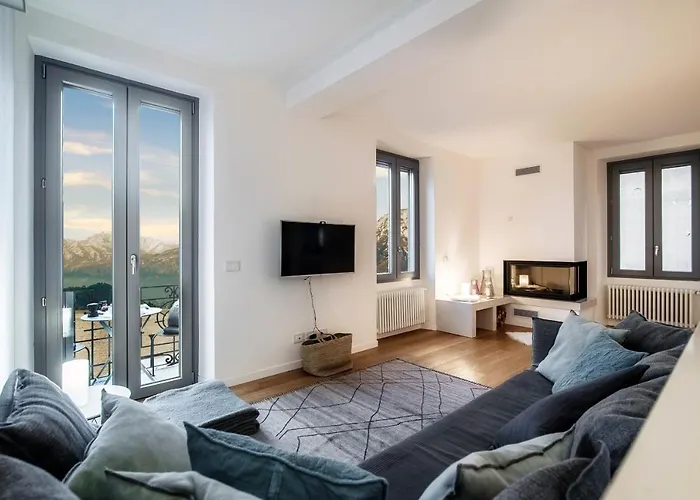 Ortensie & Oleandri Al - By Myhomeincomo Апартаменты *